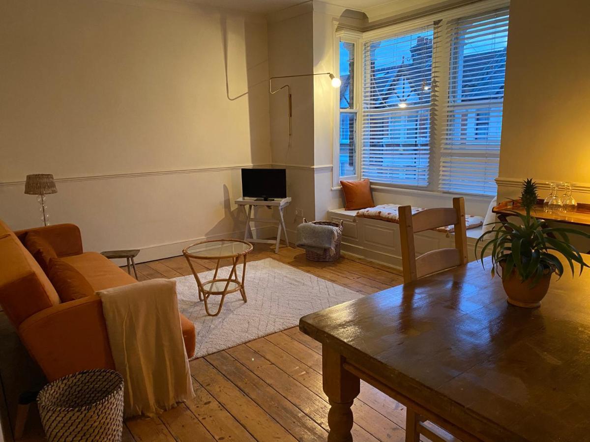 Stylish Apt London Excel Olympic Close To Station Apartment Екстериор снимка