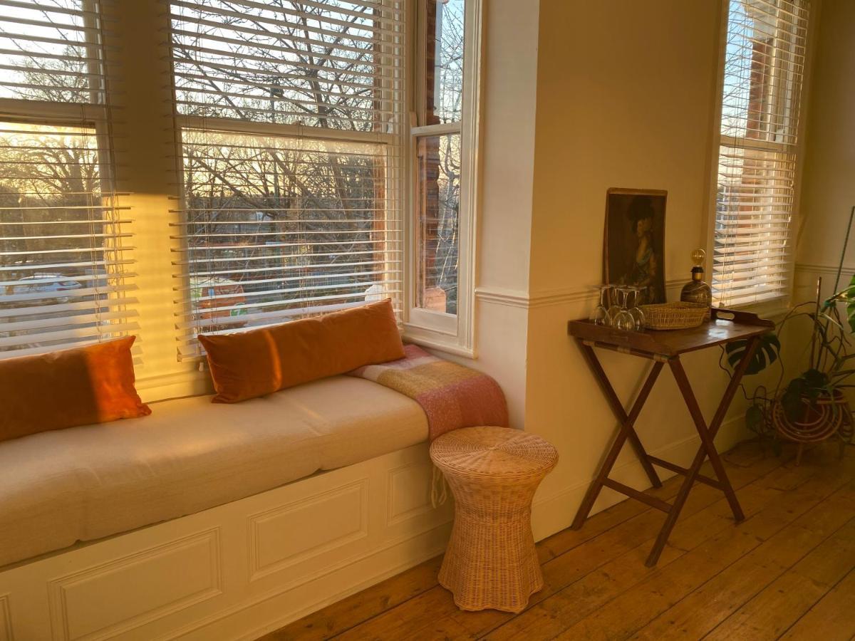 Stylish Apt London Excel Olympic Close To Station Apartment Екстериор снимка