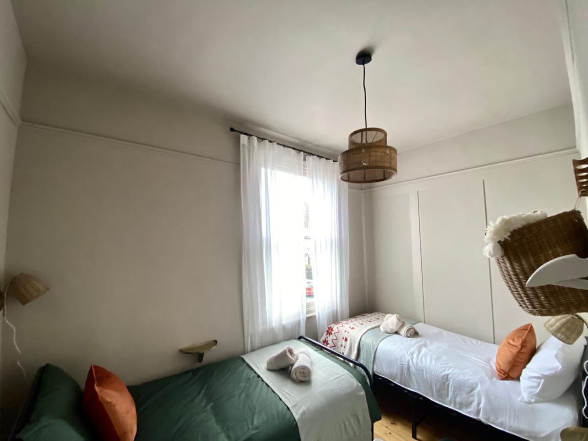 Stylish Apt London Excel Olympic Close To Station Apartment Екстериор снимка