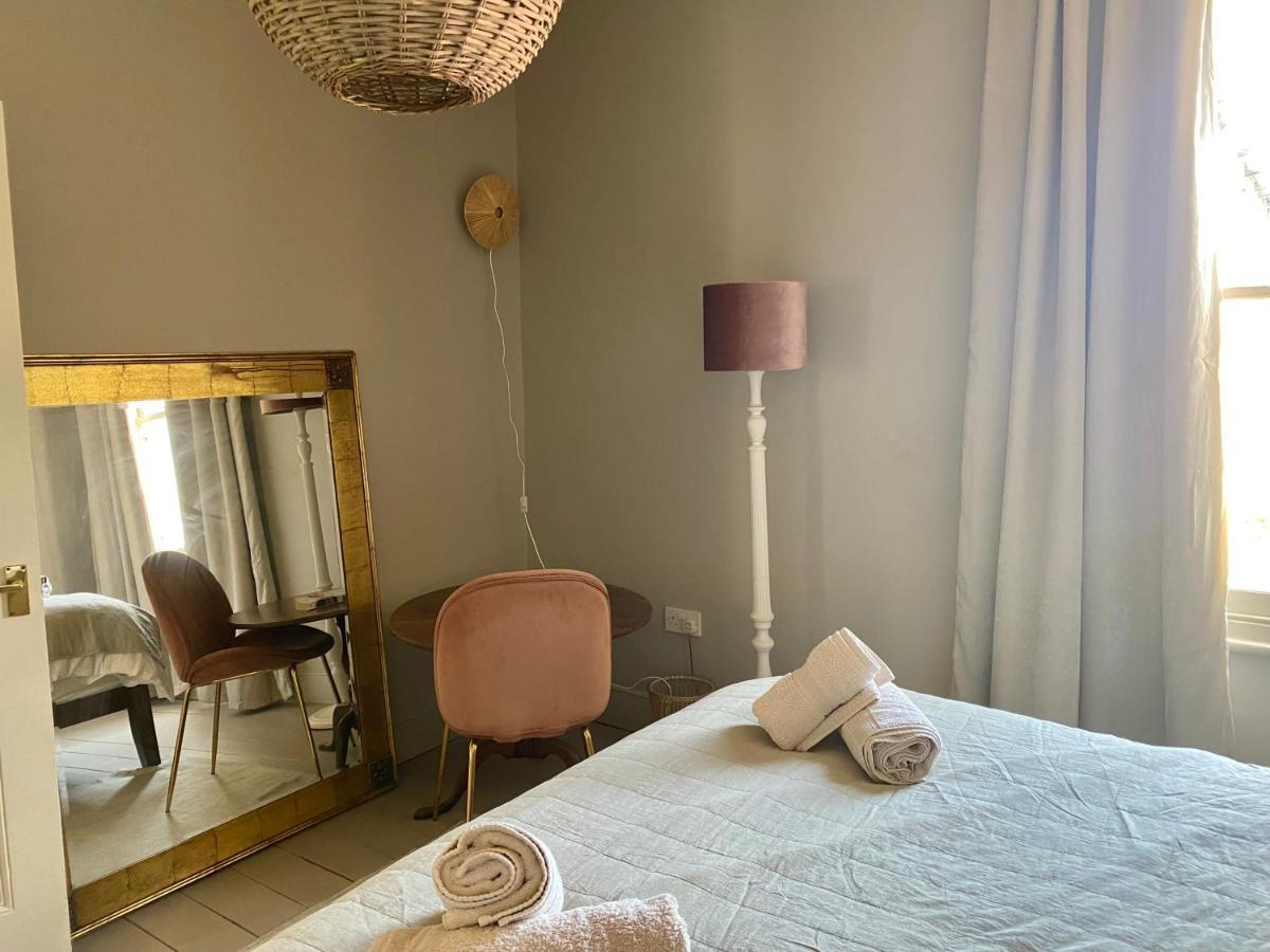 Stylish Apt London Excel Olympic Close To Station Apartment Екстериор снимка
